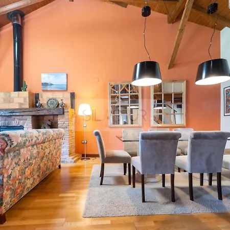 Holiday home El Gorin Casona